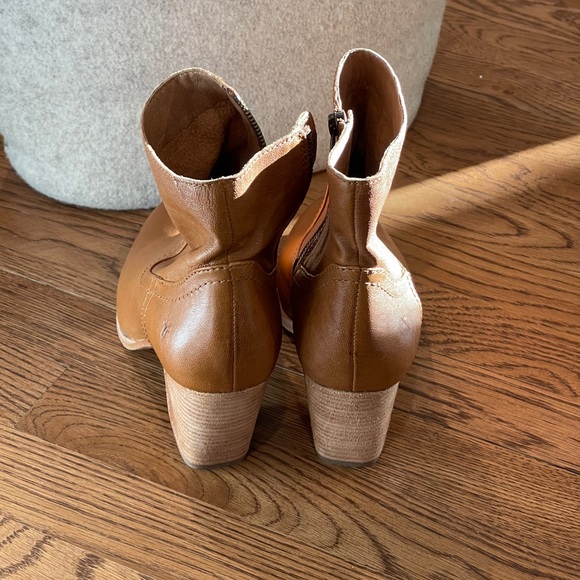 NWT Essa cowboy booties size 9 - Picture 4 of 12